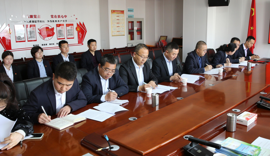 南街稅務(wù)分局黨支部與甘肅信合工程設(shè)計(jì)有限公司黨支部開展稅企“四聯(lián)共建”活動(dòng)啟動(dòng)儀式